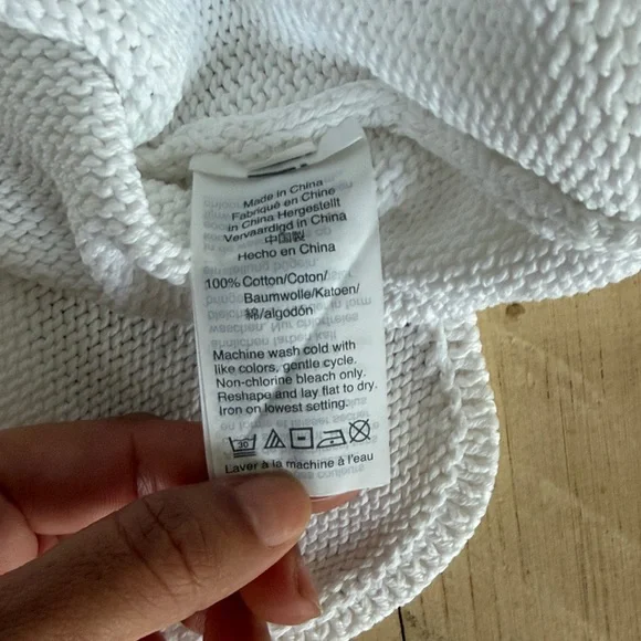 J. Crew Ivory Scalloped Crew Neck Sweater - Picture 3 of 7